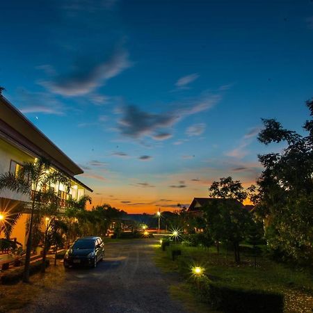Chiang Kham Tai Lue Resort Ban Ngun Ngoại thất bức ảnh